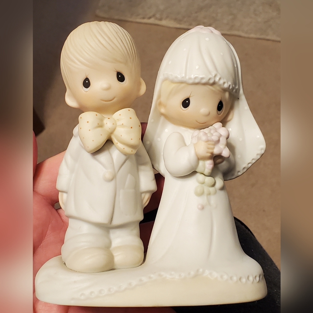 ✨️Precious Moments Bride & Groom Figurine "The Lord Bless You & Keep You" 1979